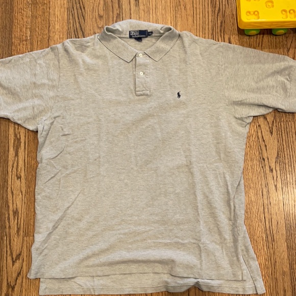 Men’s Polo gray shirt sleeve polo shirt
